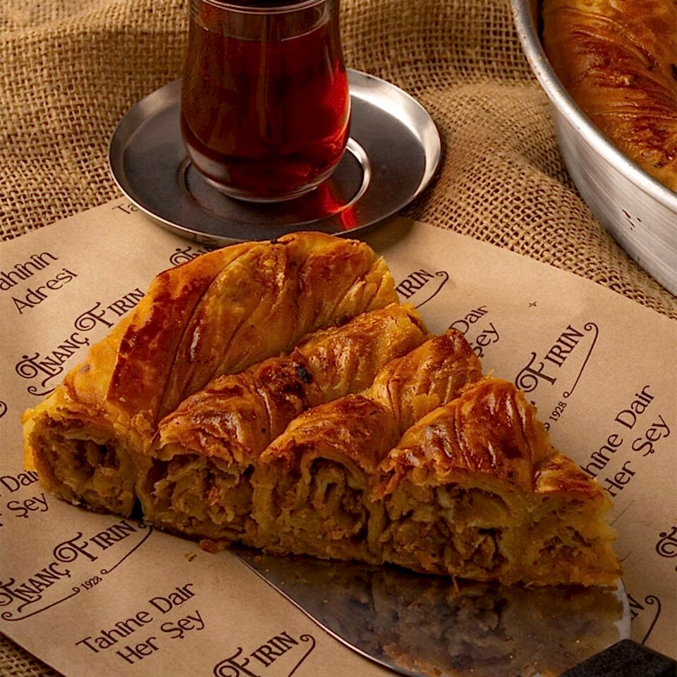 Kıymalı Patatesli Boşnak Böreği Tepsi